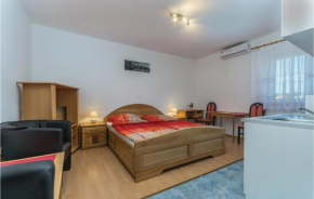  Apartment Rovinj *LIV *  Ровинь